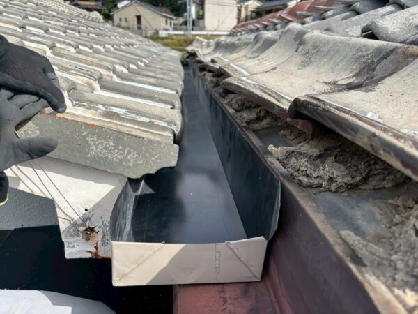 京都市山科区にて雨樋修理〈雨樋からの雨漏れのお悩み〉の施工後写真